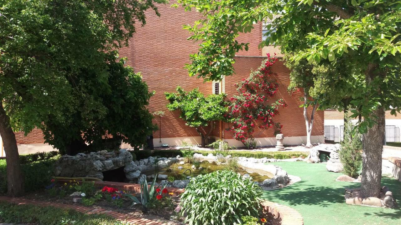 Centro San Viator Hostel Valladolid Luaran gambar
