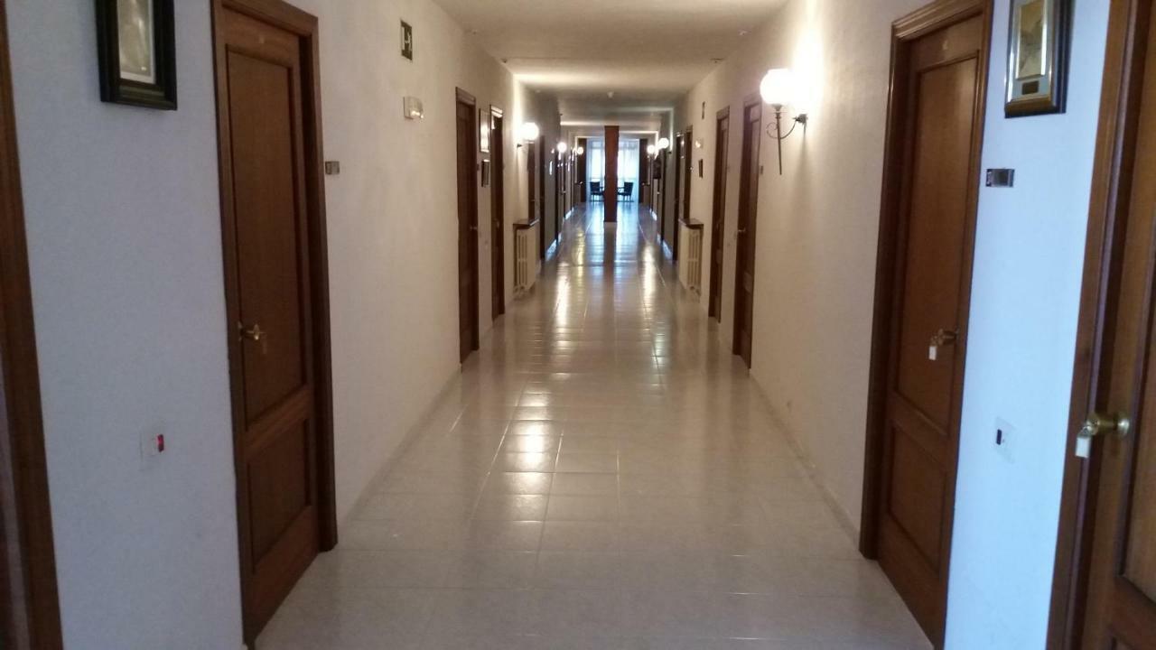 Centro San Viator Hostel Valladolid Luaran gambar